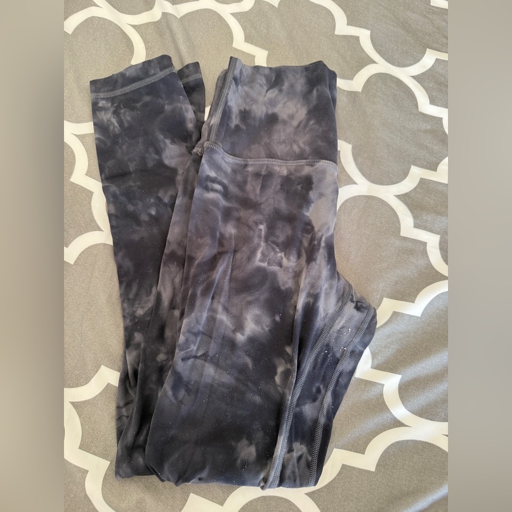 Used Lululemon align pants 25” Diamond Dye Leggings